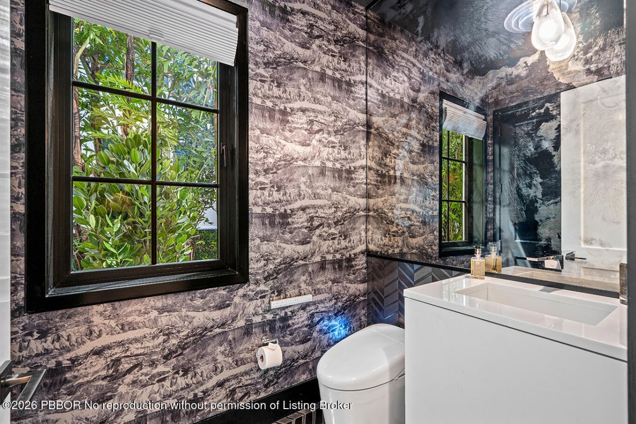 412 Brazilian Avenue, Palm Beach, FL 33480 Photo