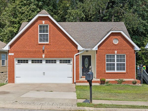 309 David Dr , Clarksville, TN 37040
