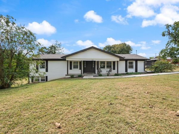 121 Cumberland Cir, Gallatin, TN 37066