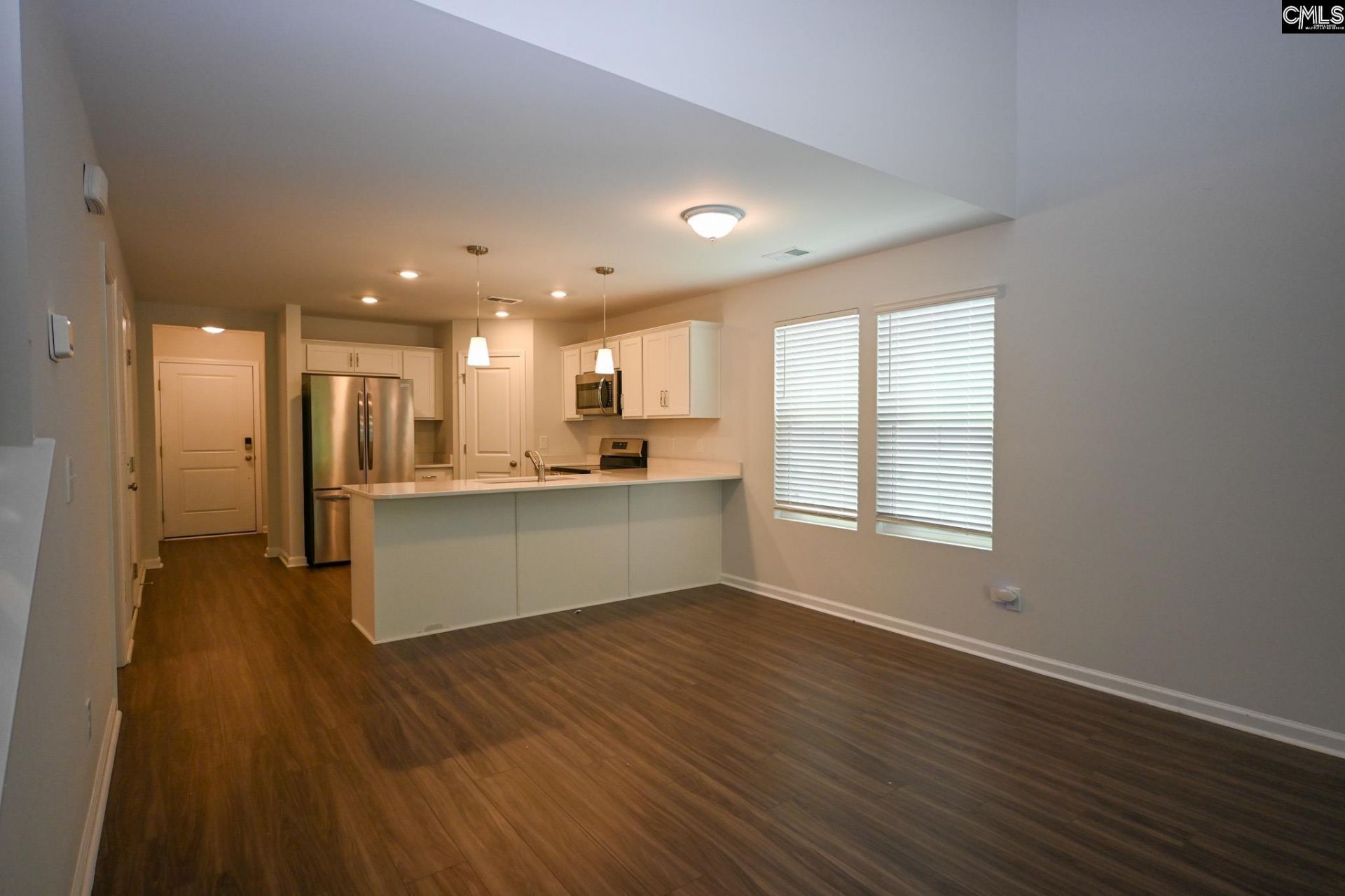 241 Watkin Way Photo 10