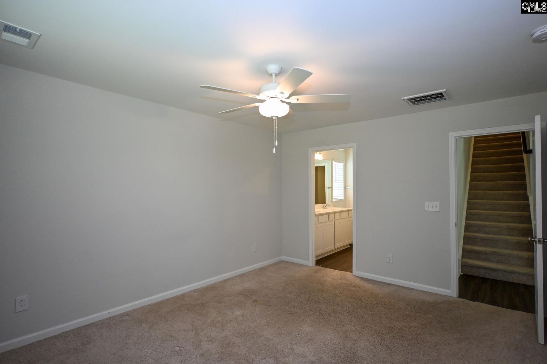 241 Watkin Way Photo 18