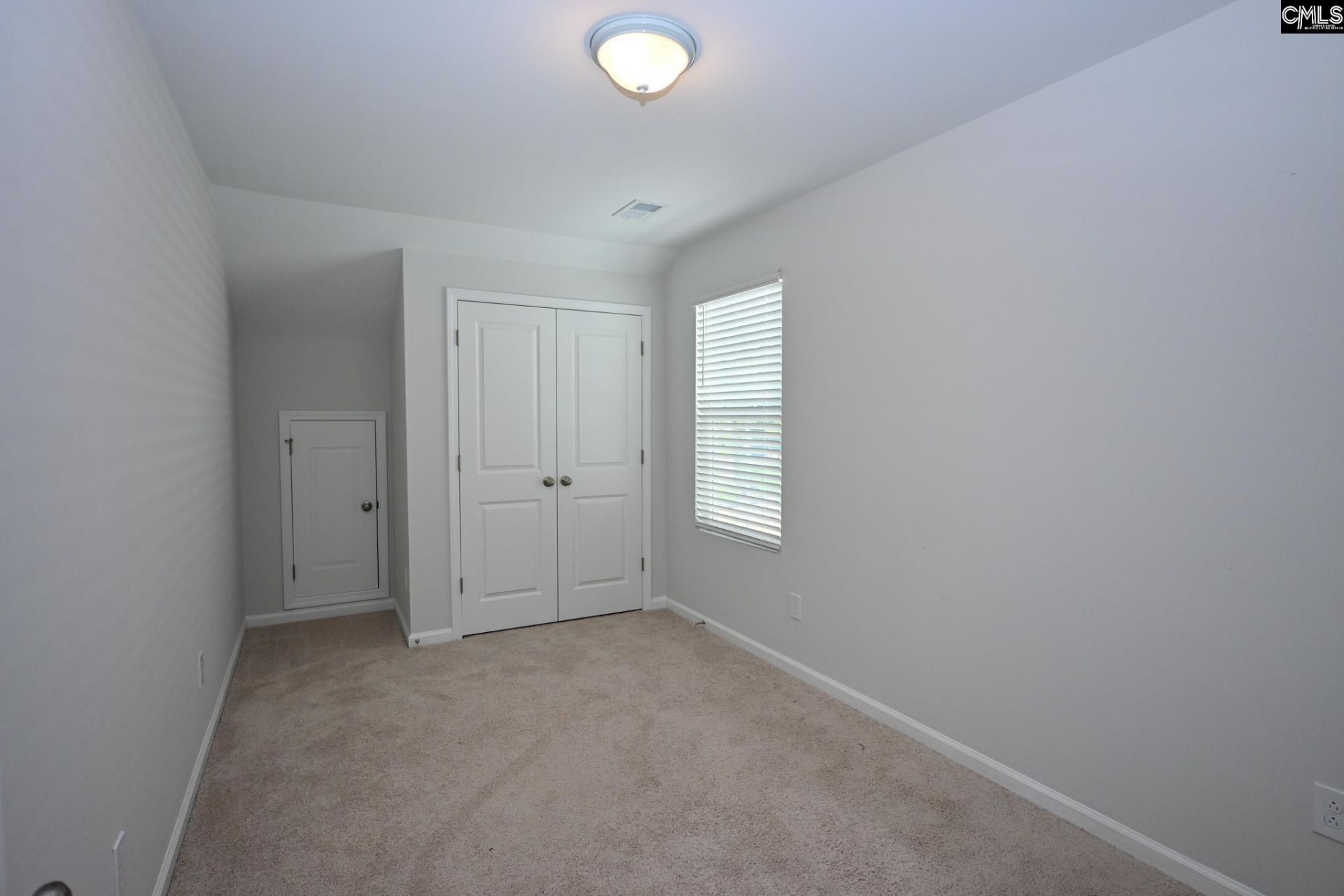 241 Watkin Way Photo 30