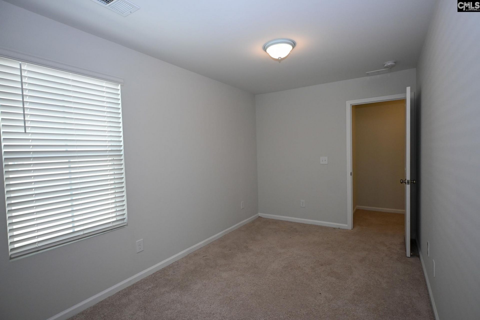 241 Watkin Way Photo 31