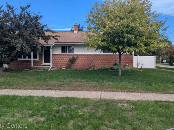 33608 Arrowhead Street , Westland, Mi 48185