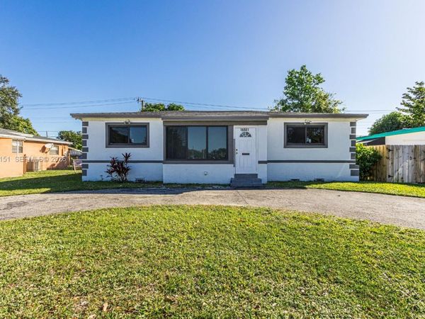 16901 NE 6th Ave , North Miami Beach, FL 33162