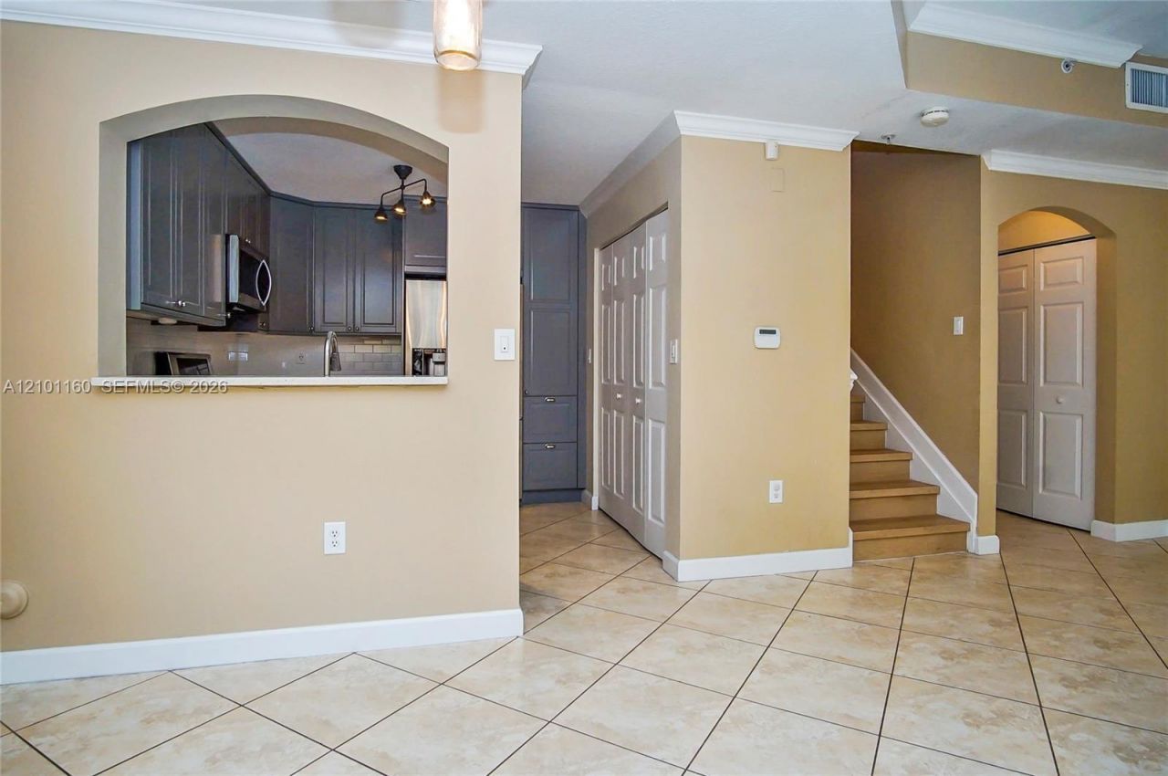 14361 SW 11th St, Unit 2608, Pembroke Pines, FL 33027 Photo