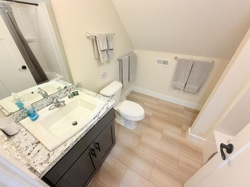 232 McGettigan Lane, Kelleys Island, OH 43438 Photo 31