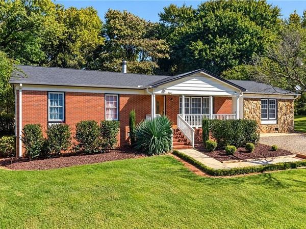1802 N Chatham Avenue , Siler City, NC 27344