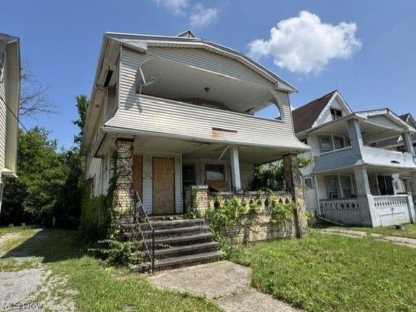 3379 E 142nd Street , Cleveland, OH 44120