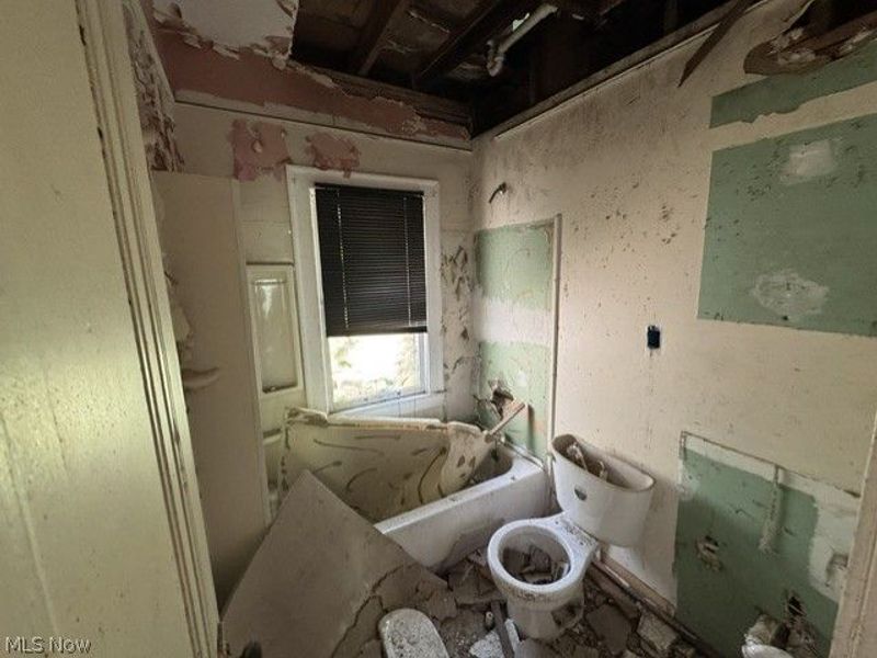 3379 E 142nd Street, Cleveland, OH 44120 Photo 6