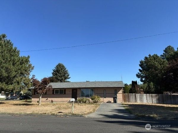 701 S 5th Avenue, Othello, WA 99344