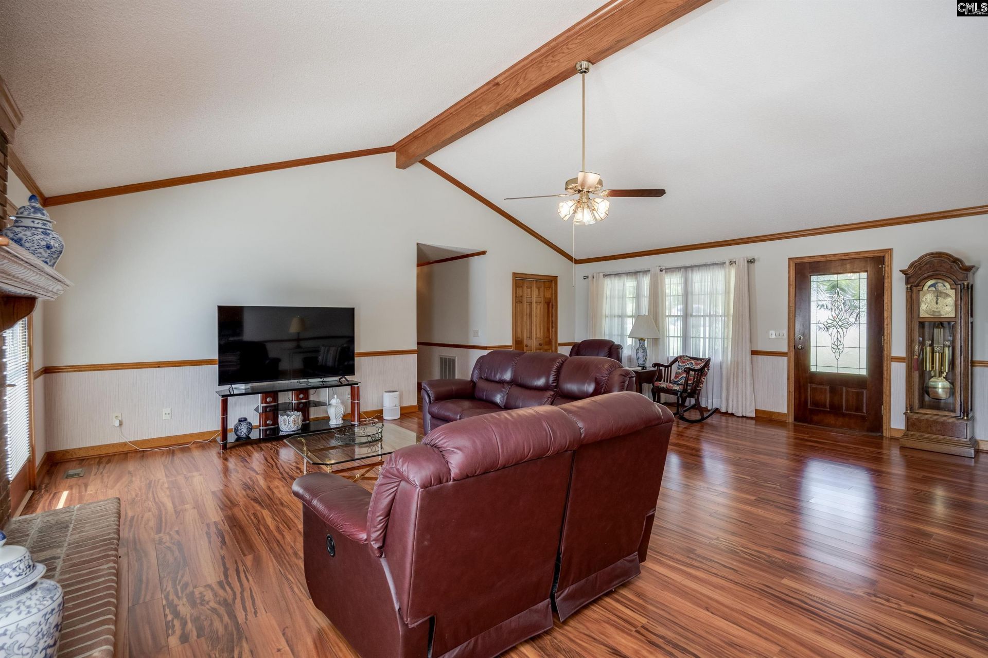 217 Tamwood Circle Photo 11