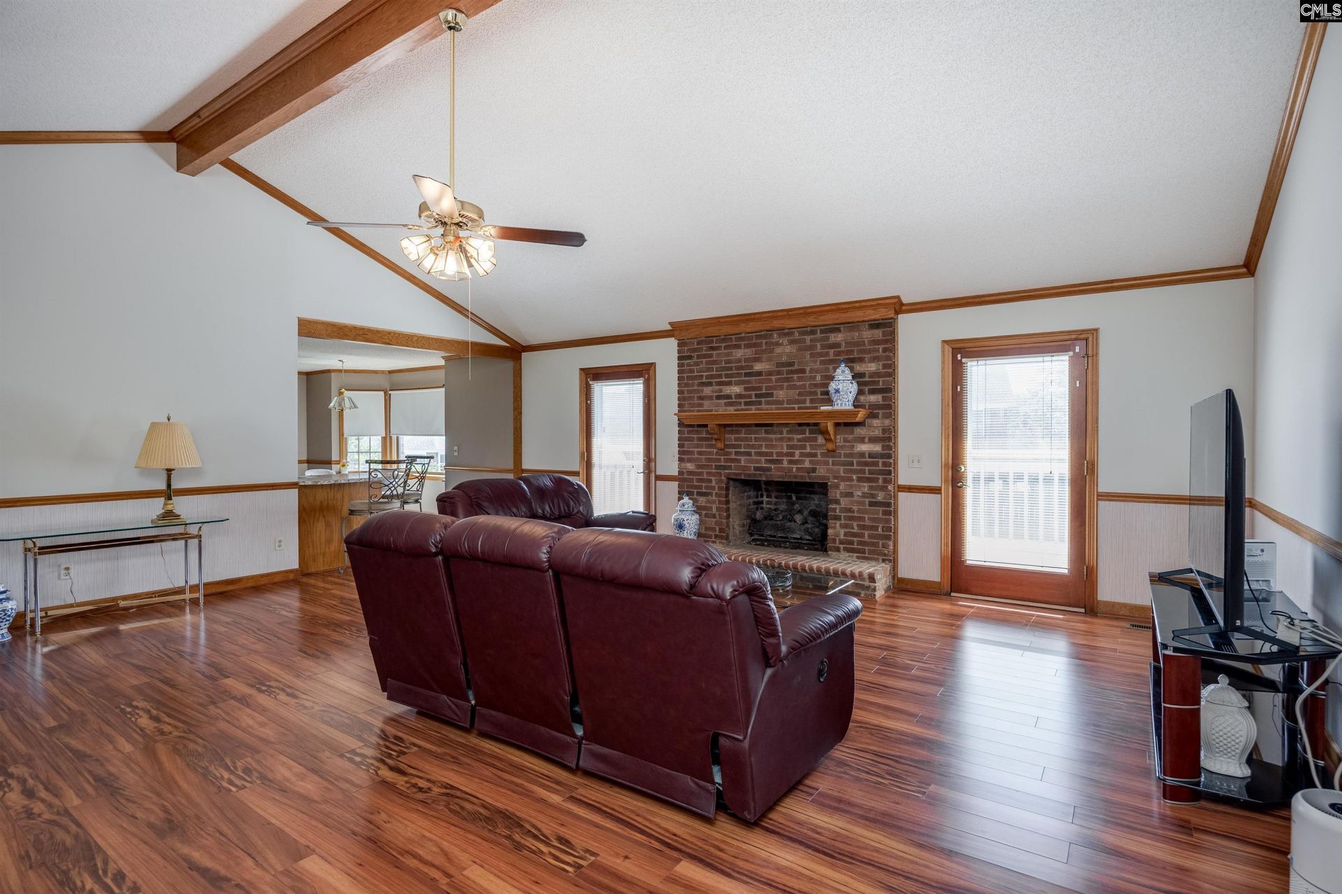 217 Tamwood Circle Photo 8