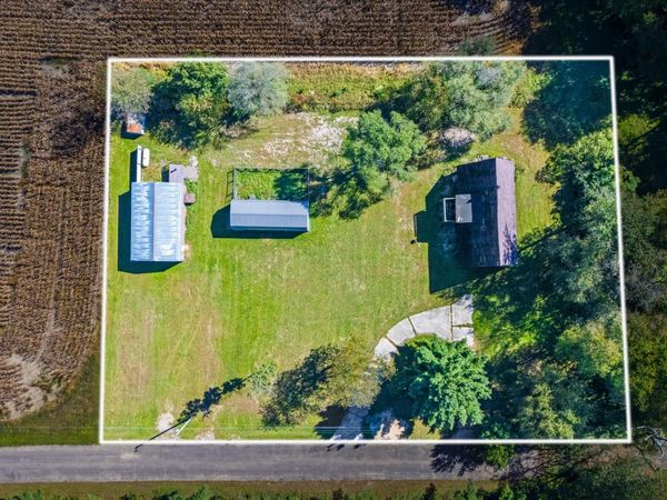 1133 Giles Road, Niles, MI 49120