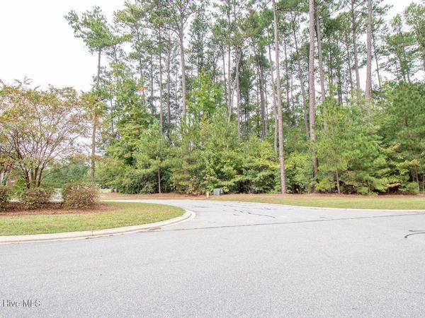 3255 Fords Colony Drive , Rocky Mount, NC 27804