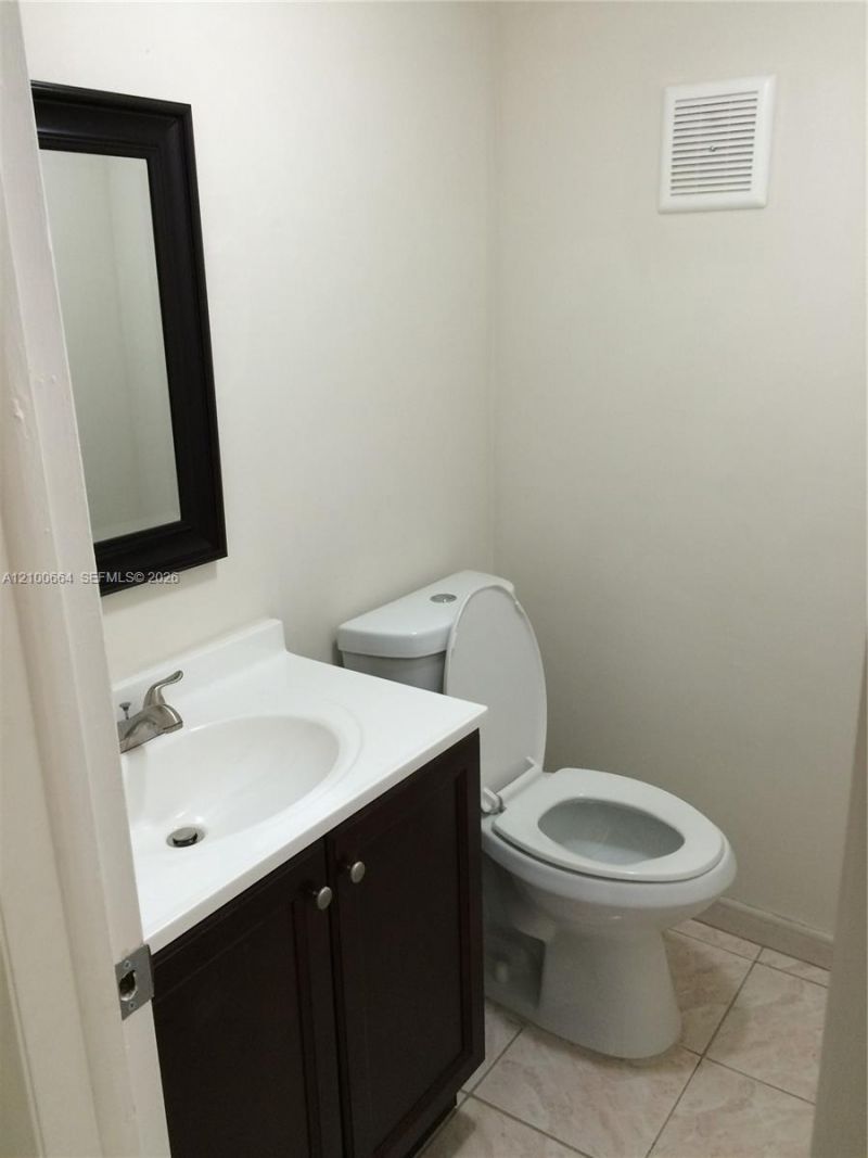 20 NW 87th Ave , Unit A216, Miami, FL 33172 Photo