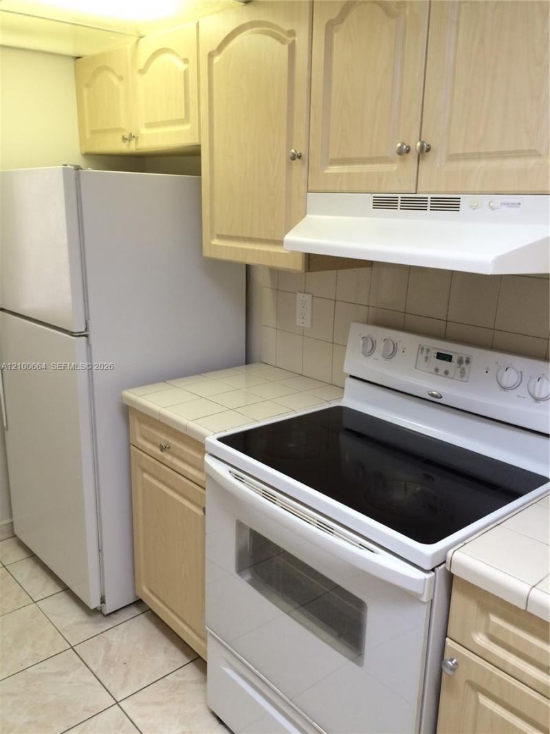 20 NW 87th Ave , Unit A216, Miami, FL 33172 Photo