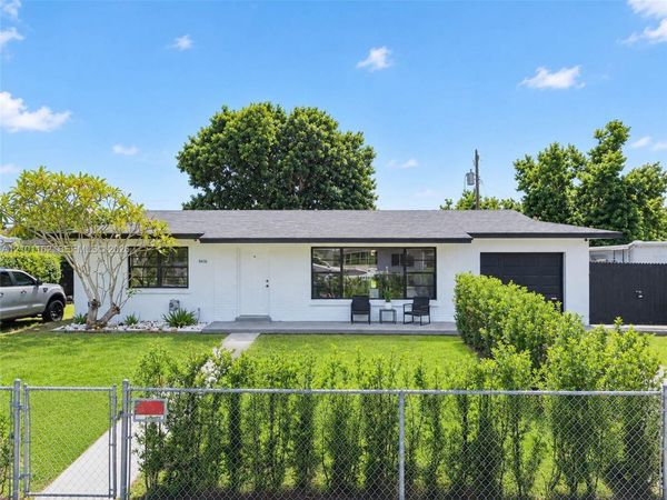 9840 SW 166th St , Miami, FL 33157