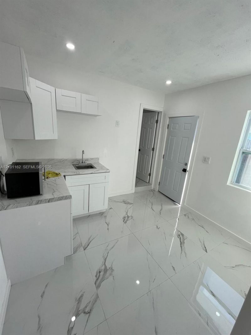 9840 SW 166th St , Miami, FL 33157 Photo