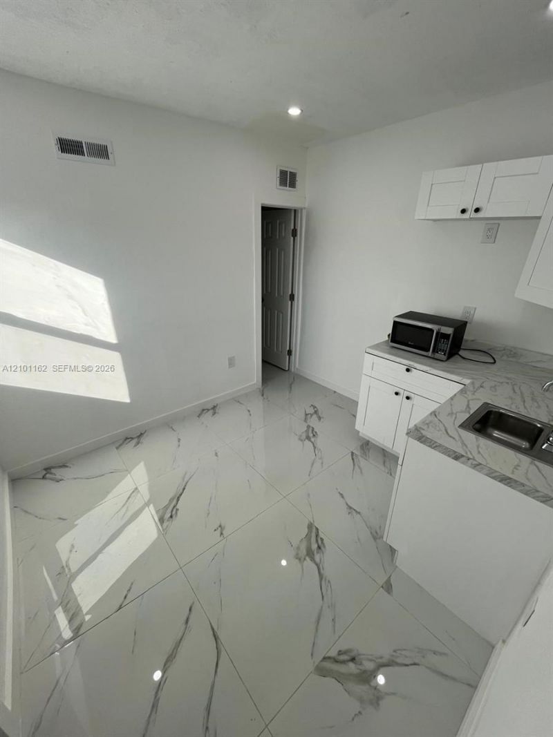 9840 SW 166th St , Miami, FL 33157 Photo