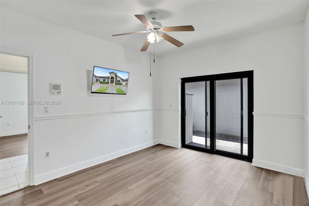 8741 NW 141st Ter , Miami Lakes, FL 33018 Photo