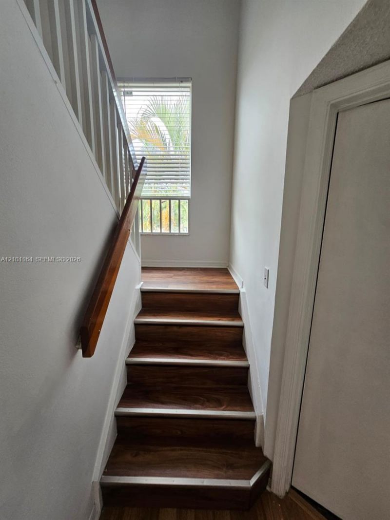 2206 Glenmoor Dr, Unit 2206, West Palm Beach, FL 33409 Photo