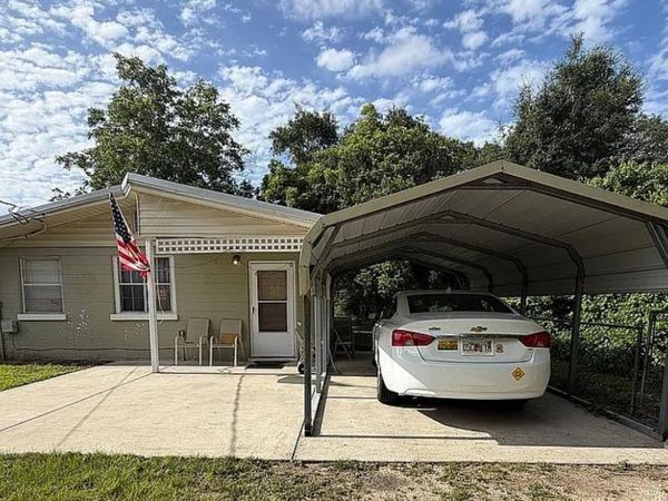 9485 N Loop Rd, Pensacola, FL 32507