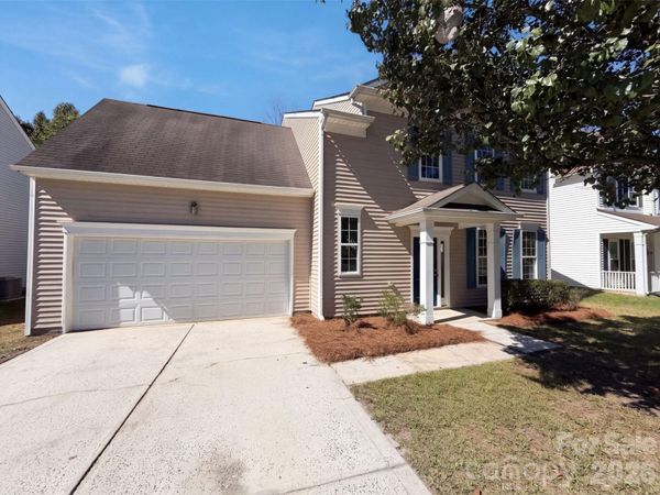 4735 Nijinsky Court , Charlotte, NC 28216