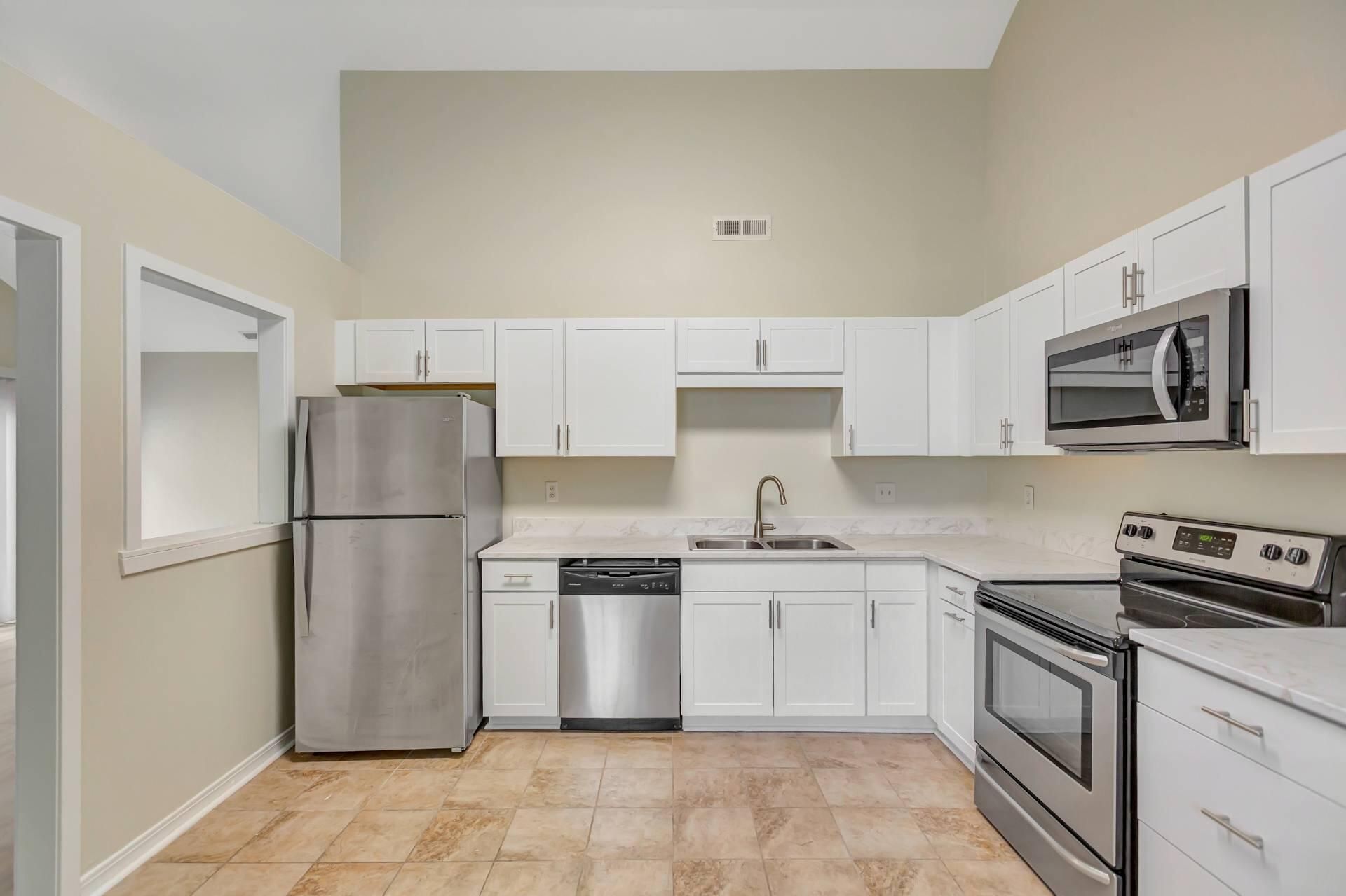 1755 River Front Drive Photo 11