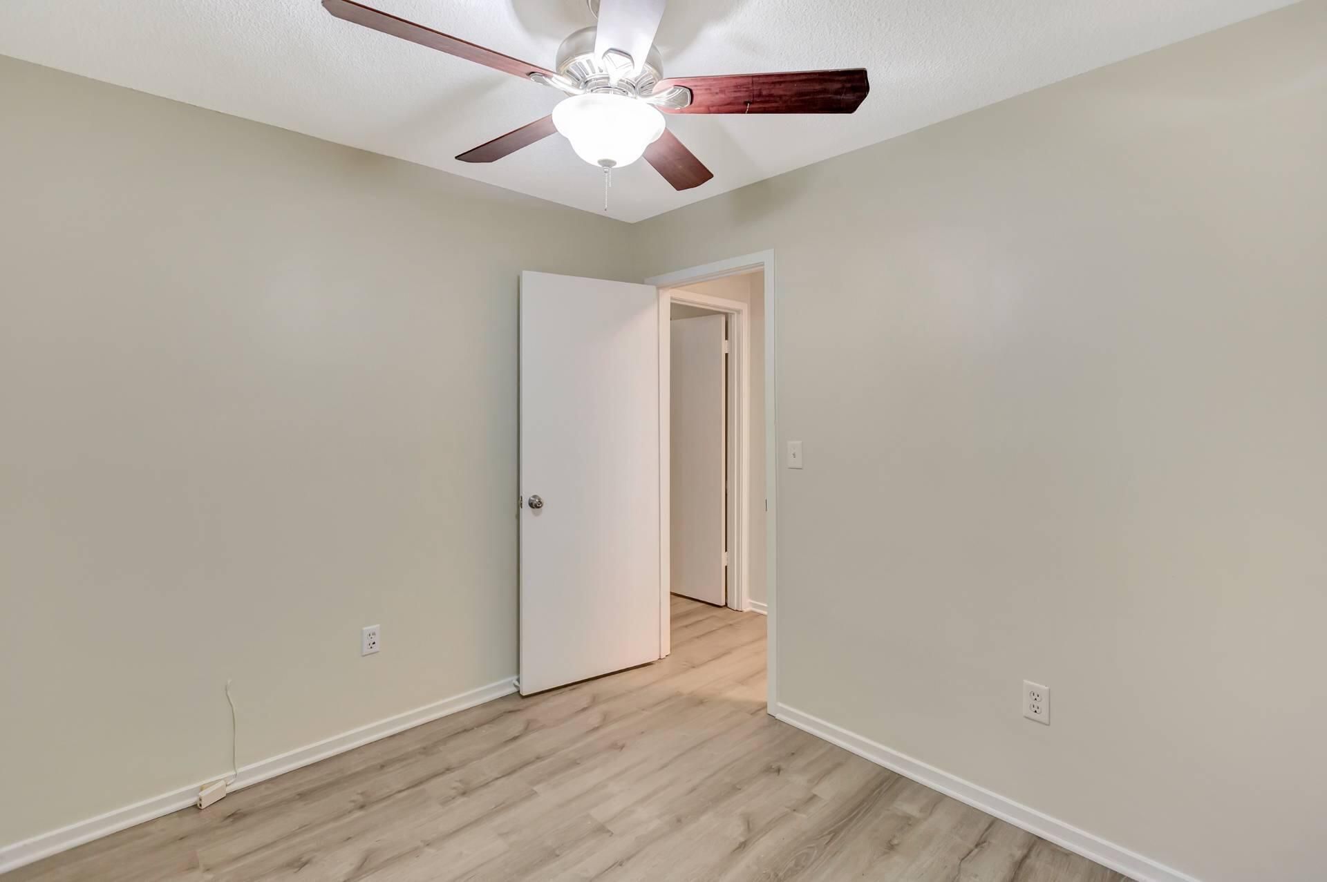 1755 River Front Drive Photo 17
