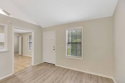 1755 River Front Drive photo 4