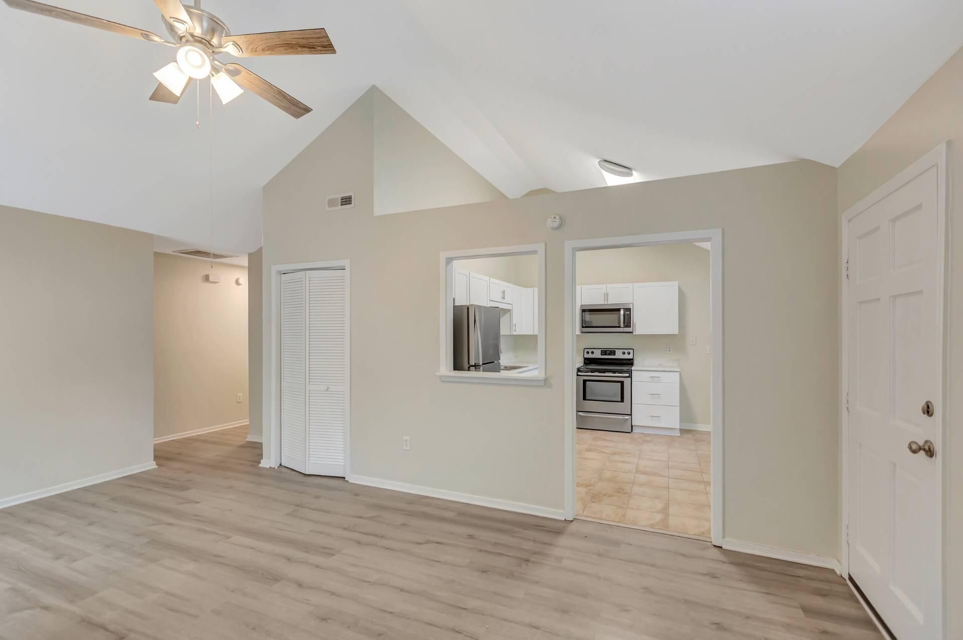 1755 River Front Drive Photo 9