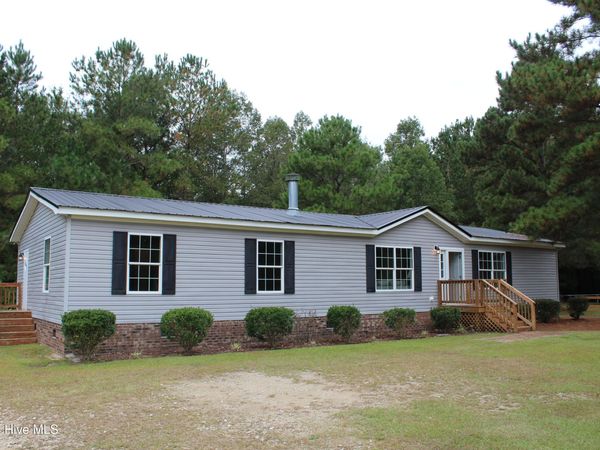 1174 Haw Branch Road, Beulaville, NC 28518