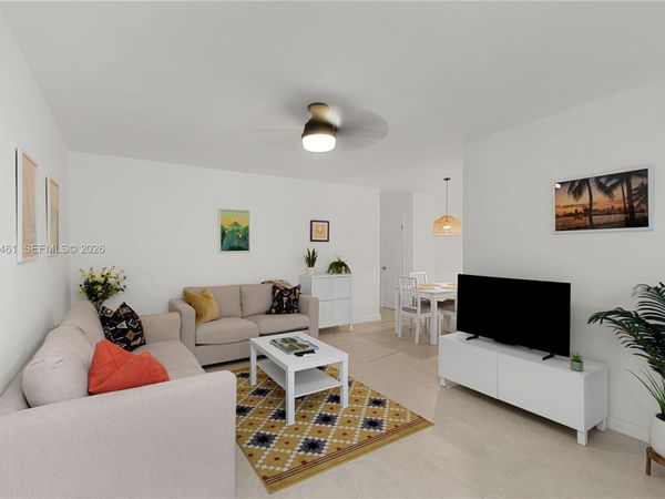 350 Collins Ave , Unit 311, Miami Beach, FL 33139