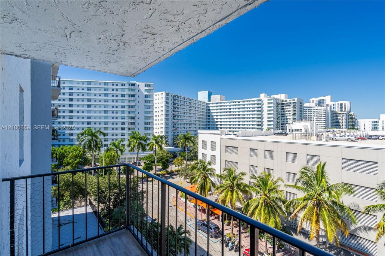 899 West Ave , Unit 7A, Miami Beach, FL 33139 Photo