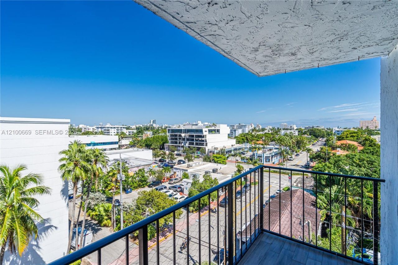 899 West Ave , Unit 7A, Miami Beach, FL 33139 Photo