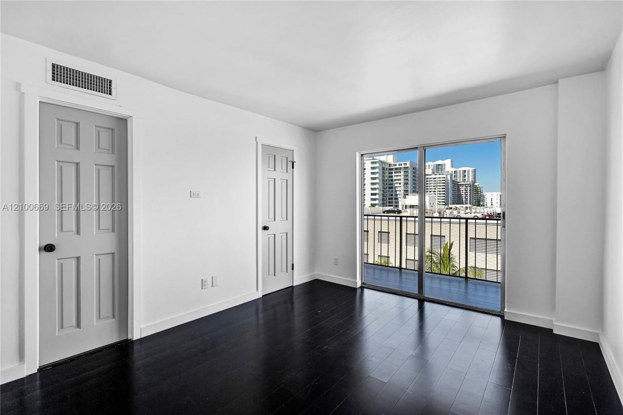 899 West Ave , Unit 7A, Miami Beach, FL 33139 Photo