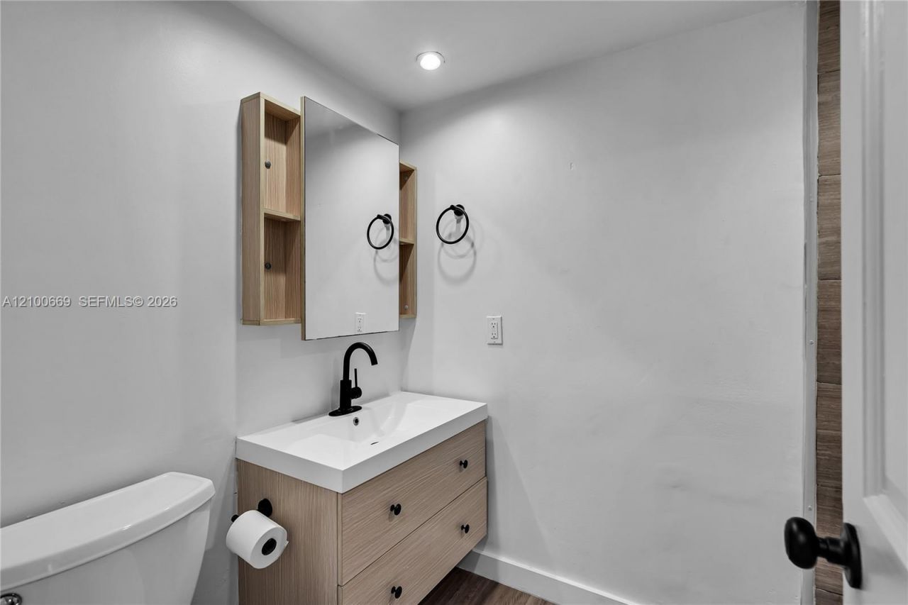 899 West Ave , Unit 7A, Miami Beach, FL 33139 Photo