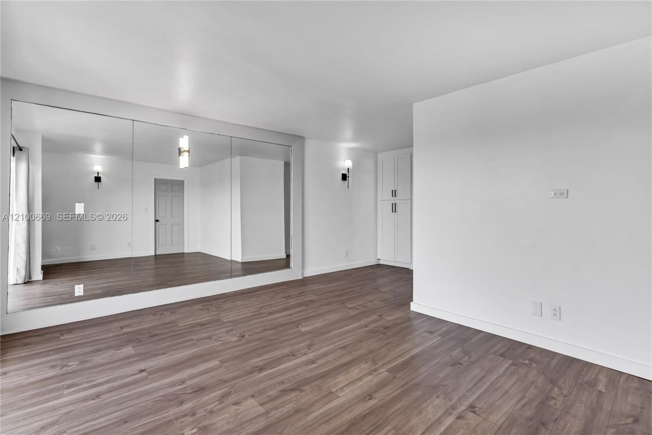 899 West Ave , Unit 7A, Miami Beach, FL 33139 Photo