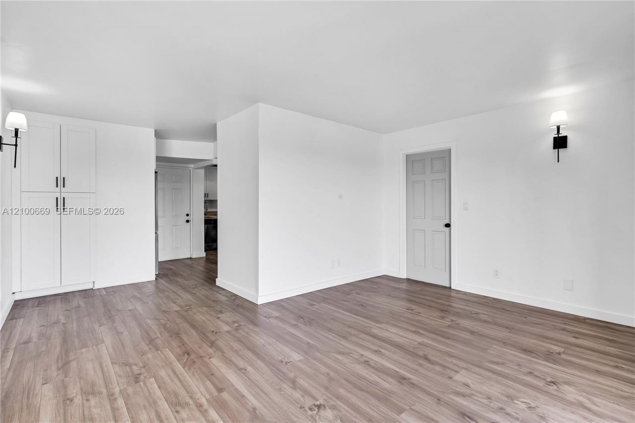 899 West Ave , Unit 7A, Miami Beach, FL 33139 Photo
