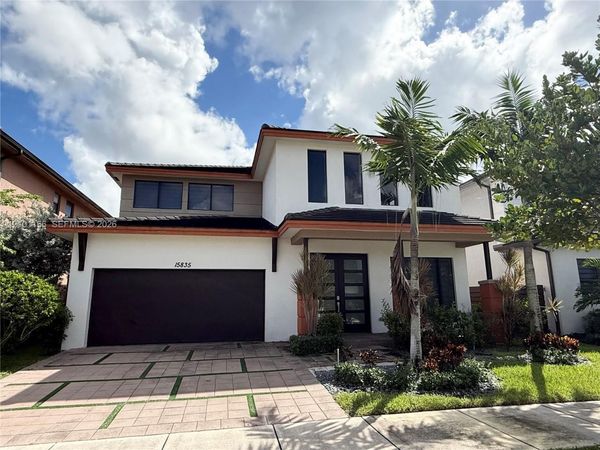 15835 NW 87th Ct , Miami Lakes, FL 33018
