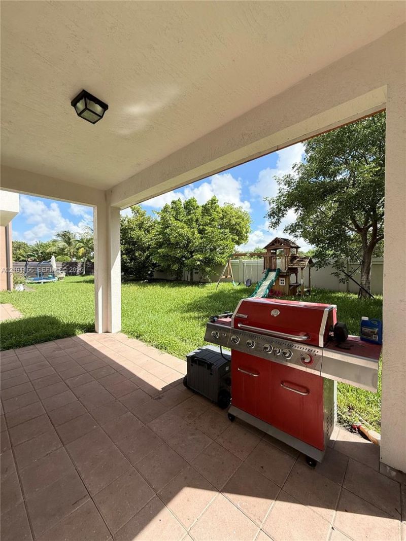 15835 NW 87th Ct , Miami Lakes, FL 33018 Photo