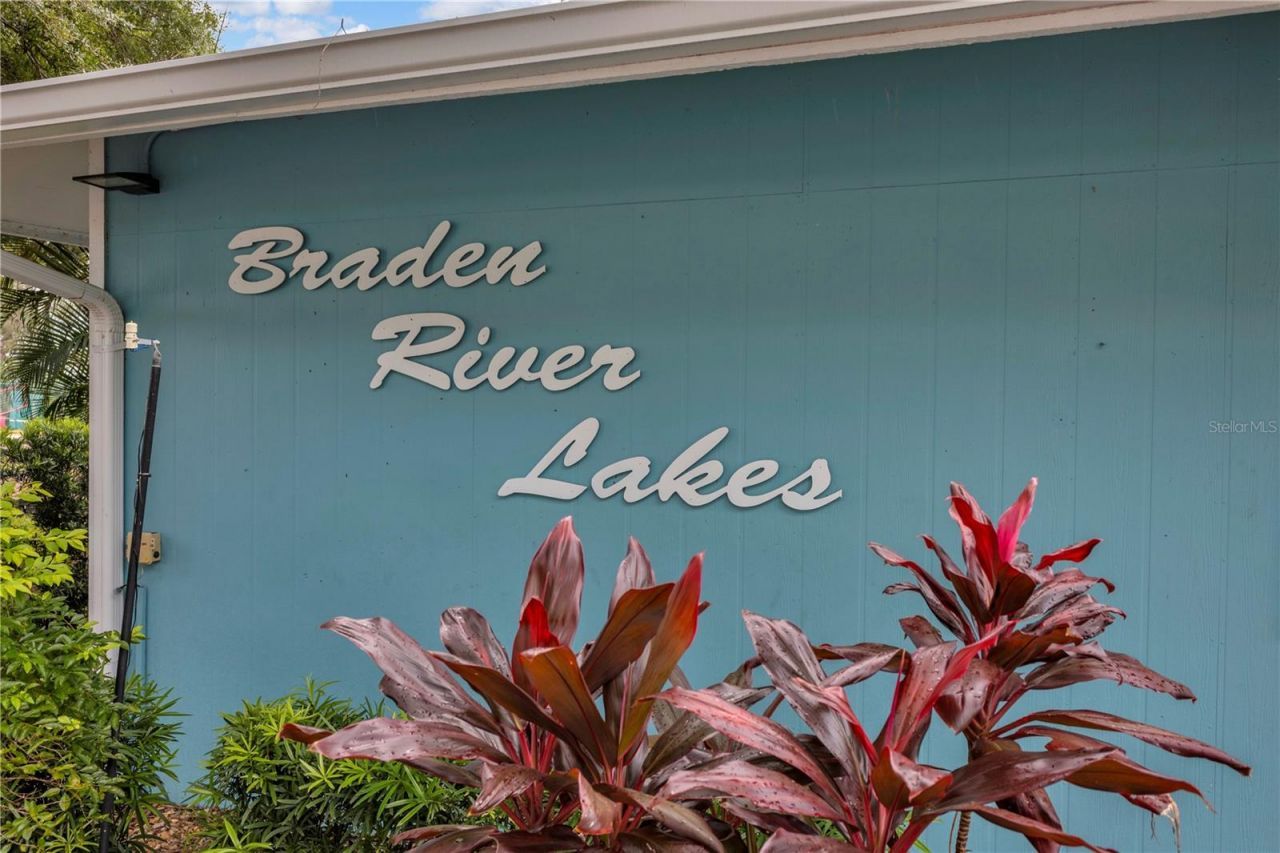 4847 8th Avenue E, Bradenton, FL 34208 Photo