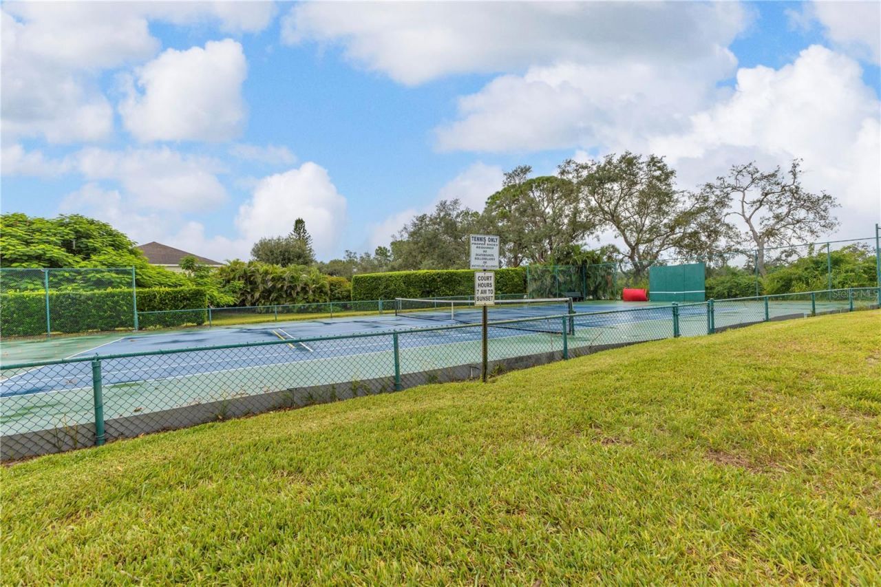 4847 8th Avenue E, Bradenton, FL 34208 Photo