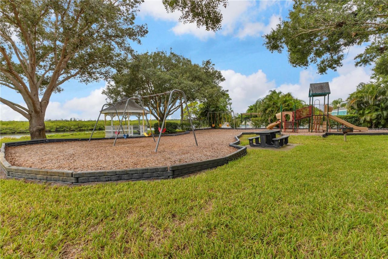 4847 8th Avenue E, Bradenton, FL 34208 Photo
