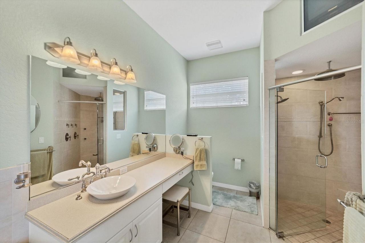 1108 64th Street Court E, Bradenton, FL 34208 Photo