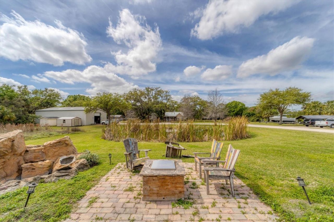 1108 64th Street Court E, Bradenton, FL 34208 Photo