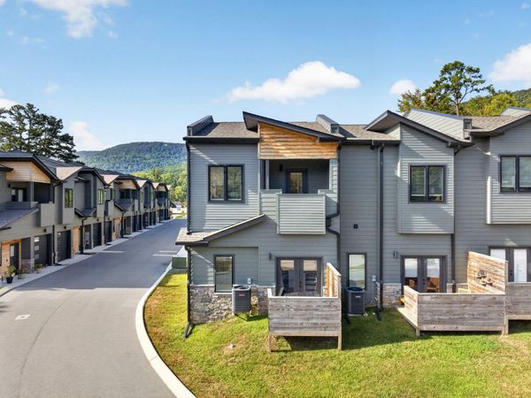 4160 Outpost Way, Chattanooga, TN 37419
