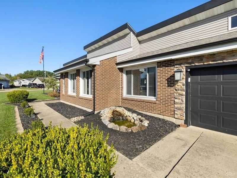 1700 Elaina Drive, Springfield, OH 45503 Photo 8