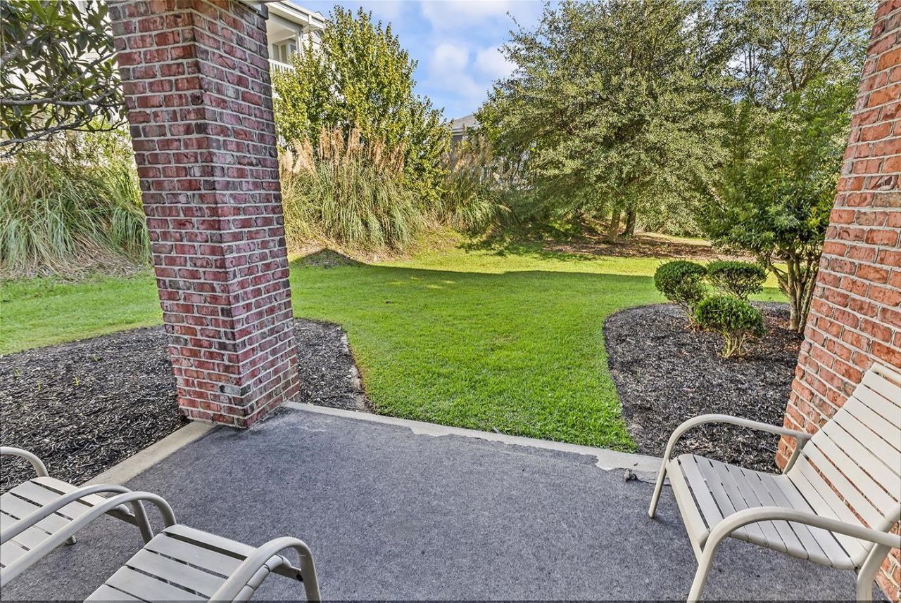 4872 Dahlia Ct. Photo 5